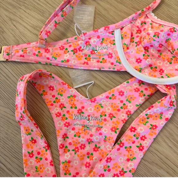 Kulani Kinis Underwire Bikini Set Size Small - Picture 11 of 11